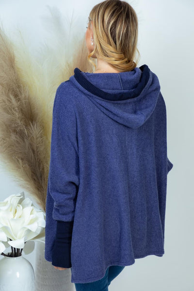 Fleece hooded pullover
