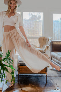 Wide leg pant with lining